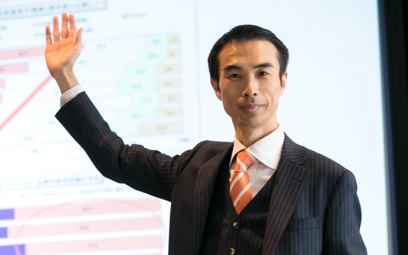 穴井りゅうじ社会保険労務士事務所 代表 穴井隆二